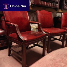 Traditional chair Vintageindoorleatherwooden base
