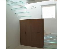 Straight staircase U-GLhelicalcircularwooden step
