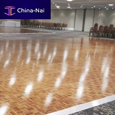Engineered parquet floor polishedfloating