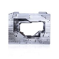 Precision mold base for the automotive industryfor vehicle parts