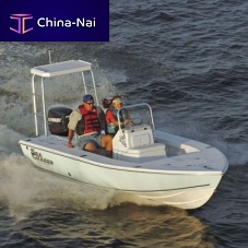 Outboard flats boat 160 Fcenter consolesport-fishing