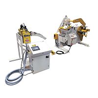 Metal part straightener