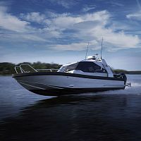 Outboard cabin cruiser 868 CABtwin-enginehard-topwith enclosed cockpit