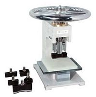 Knife cutting machine 115 for rubbersample