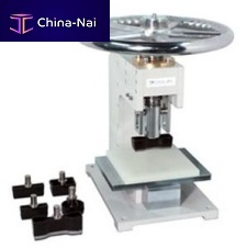 Knife cutting machine 115 for rubbersample