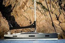 Cruising sailboat 403-cabin2-cabintwin rudders