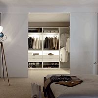 Interior walk-in closet door UNOglassmelaminesliding
