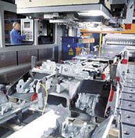 Mechanical press ProgDieformingeccentrichinged connecting rod