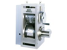 Manual punching machine for metal sheetsrotary