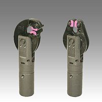 Pneumatic gripper PG-38angular2-jawhandling