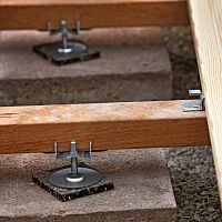Galvanised steel raised access floor structure NIVODECK®/KLEBEPAD/PLANOFORM®polypropyleneself-levelingfor patio