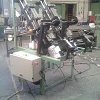 Yarn winding machine automatic