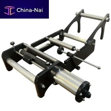 Semi-automatic labeling machine ZLA+for bottlescanpot