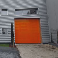 Sectional industrial door SI Seriesgalvanised steelstainless steelautomatic