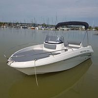 Outboard center console boat QX560sport-fishing7-person max.sundeck