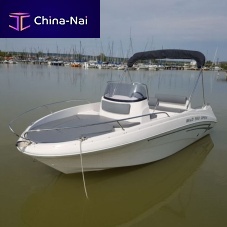 Outboard center console boat QX560sport-fishing7-person max.sundeck