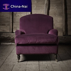 Traditional armchair JOHN BENTLEYvelveton casters