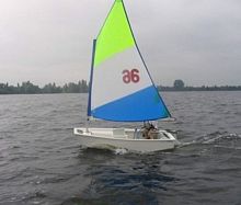 Optimist sailing dinghy rig 2000F