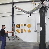 Electric manipulator ZE'Solutionwith hookwith lifting magnetwith suction cup