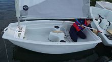 Single-handed sailing dinghy 5008instructionalOptimistpolyethylene