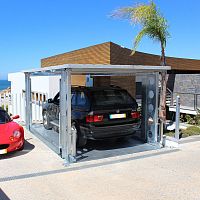Electric parking platform