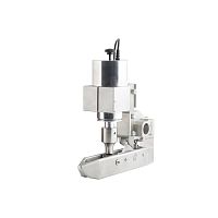 Ultrasonic cutting machine LOOMbladefor plasticsplastic bags
