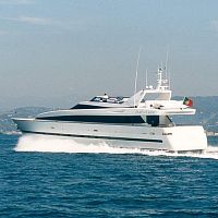 Cruising motor yacht CHARLY BOYflybridgeplaning hull