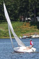 Double-handed sailing dinghy TRIBUTErecreational