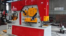 Hydraulic ironworker HIW-250automaticsheet metalsleeve
