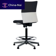 Standard highchair H1on castersfor officepolymer