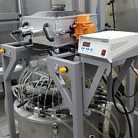 Ultrasonic screening unit for enamellingstationaryfor powders