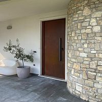 Entry door Sikurawoodenswingcontemporary