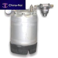 Feed tank filterpressure-controlassembly