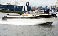 Inboard cabin cruiser NPB 301-cabinclassicsundeck