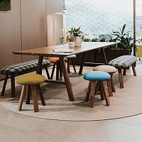 Rustic stool BUZZIMILKleathersolid woodsolid wood base