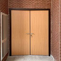 Interior door HPLswingcontemporary