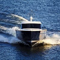 Sport motor yacht 52MC FASTLANEtrawlerflybridge3-cabin