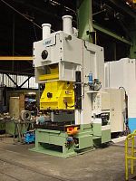 Hydraulic press PCK PACKpneumaticformingC-frame