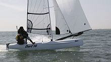 Recreational sport catamaran single-handedcarbonDart 16