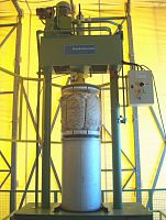 Hydraulic press compressioncolumn typehand-operated