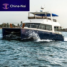 Catamaran express cruiser 13 MTRoutboardtwin-engineflybridge