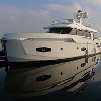 Cruising motor yacht GN60trawlerflybridgeelectric