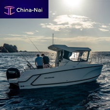 Outboard day fishing boat 625 Pilothousewheelhouse6-person max.with cabin