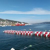 Safety boom floatingmodular