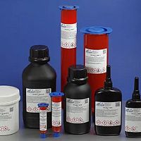 Acrylate adhesive Vitralit®for composite materialssingle-componentviscosity