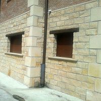 Sandstone wall cladding panel SPLIT FACED WALLINGinteriorexteriornatural finish