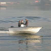 Outboard center console boat 530 sport-fishing5-person max.sundeck