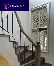 Quarter-turn staircase wooden stepmetal framehome