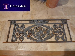 Cast iron railing with barsoutdoorfor balconies