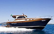 Inboard express cruiser PRESTIGEhard-top12-person max.downeast